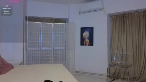 Snapshot of sweetscribe chatting on 12.03.25 SweetScribe online show from 12.03.25