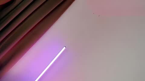 JUST CALL ME BABE online show from 03.10.25