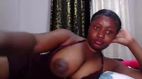 Snapshot of sweetslimgal23 chatting on 02.02.26 purity online show from 02.02.26