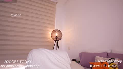 Snapshot of sweetsthep22 chatting on 03.01.25 Sofia online show from 03.01.25