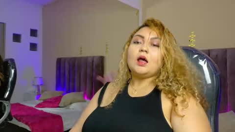 sweett rose   online show from 12.20.25