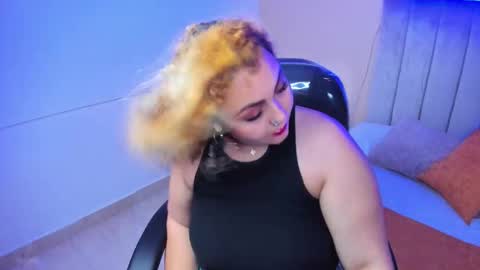 sweett rose   online show from 01.13.26