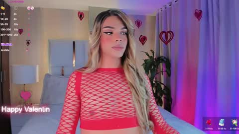 Snapshot of sweett_shinexx chatting on 02.14.25 angel online show from 02.14.25