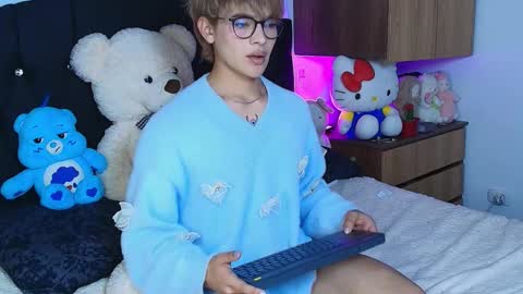 Neffer online show from 11.19.25