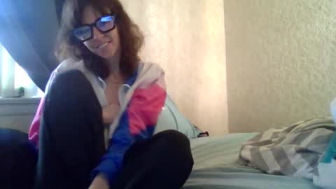 Sweet Tooth Trixie online show from 12.13.25