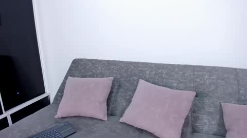 ALONDRA online show from 02.04.26