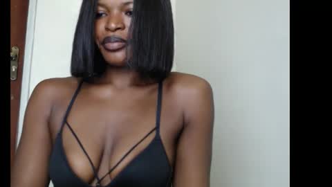 sweetxxboobsx online show from 10.14.25