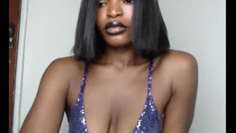 sweetxxboobsx online show from 11.12.25