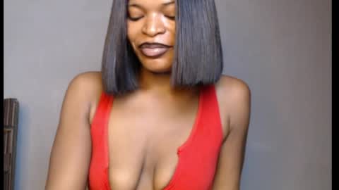Snapshot of sweetxxboobsx chatting on 05.16.26 sweetxxboobsx online show from 05.16.26