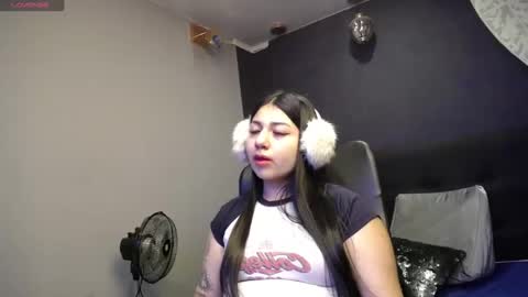 Snapshot of sweety_ashly chatting on 01.17.25 Ashley 3 online show from 01.17.25