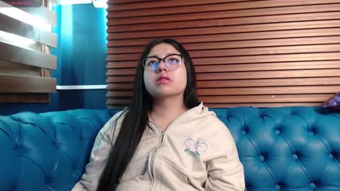 Snapshot of sweety_ashly chatting on 02.11.25 Ashley 3 online show from 02.11.25