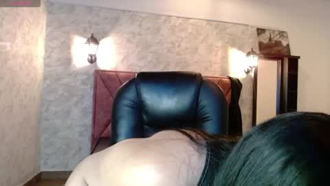 Snapshot of sweety_ashly chatting on 09.20.25 Ashley 3 online show from 09.20.25