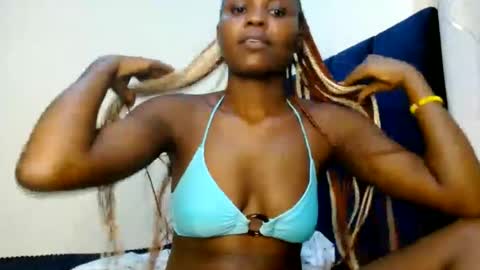 Snapshot of sweety_spixxy chatting on 06.14.26 Dolly online show from 06.14.26
