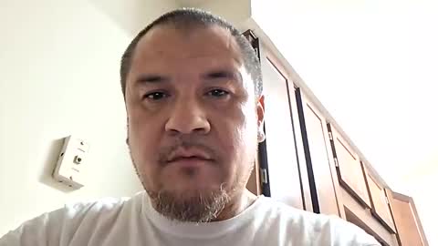 Snapshot of swiff10 chatting on 12.01.25 swiff10 online show from 12.01.25