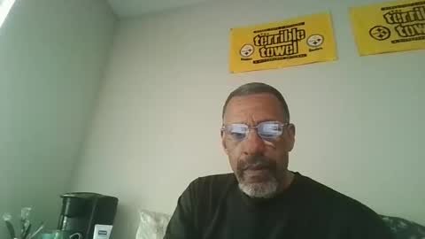 swimmerbod2495 online show from 03.27.26