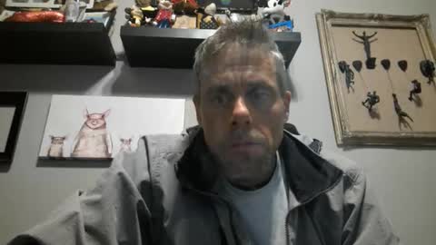 Snapshot of swontguy2025 chatting on 02.15.25 swontguy2025 online show from 02.15.25