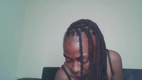 Snapshot of swtebony1 chatting on 02.02.26 ALICIA online show from 02.02.26