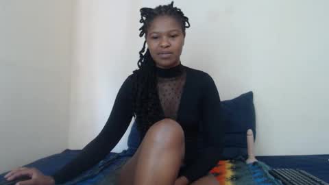 Snapshot of swwetcutepunani chatting on 01.12.26 swwetcutepunani online show from 01.12.26