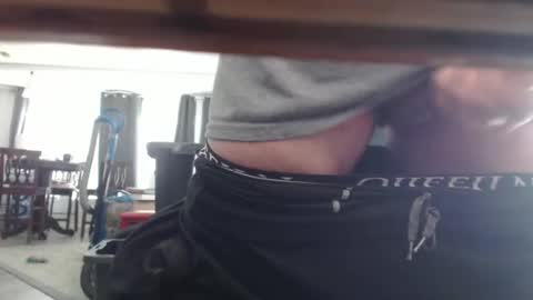 Snapshot of sxulx2c chatting on 04.16.26 sxulx2c online show from 04.16.26