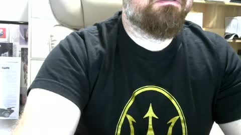 Snapshot of sxydadbod2 chatting on 06.26.26 sxydadbod2 online show from 06.26.26