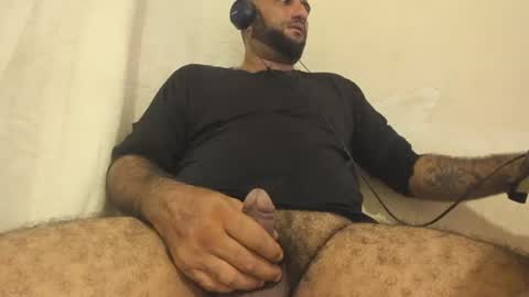 Snapshot of syd_achmed chatting on 06.12.26 Greg online show from 06.12.26