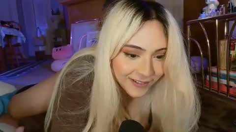 Snapshot of sydneyheaven666 chatting on 12.06.24 your girl online show from 12.06.24