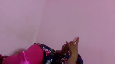 Snapshot of syliaah chatting on 09.13.25 syliaah online show from 09.13.25