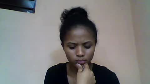 Snapshot of sylvaniah01 chatting on 06.11.26 sylvaniah01 online show from 06.11.26