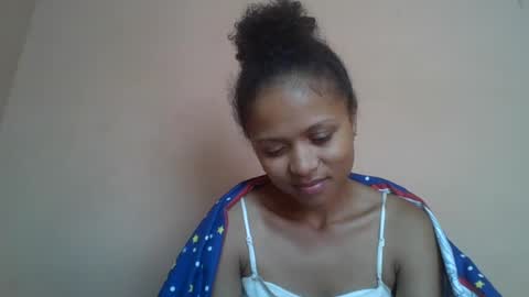 Snapshot of sylvaniah01 chatting on 07.10.26 sylvaniah01 online show from 07.10.26