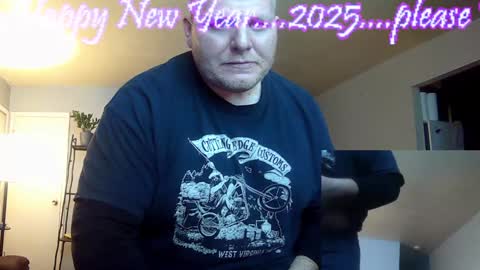 T Guy45Chunkywise45 online show from 01.01.25