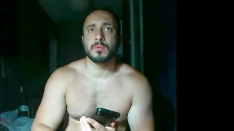 Snapshot of t_huracane chatting on 06.06.26 Huracane online show from 06.06.26