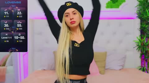 Snapshot of taahiraarabian chatting on 01.14.25 Arianna online show from 01.14.25