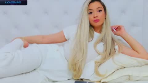 Snapshot of taahiraarabian chatting on 02.24.25 Arianna online show from 02.24.25