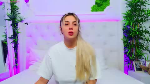 Arianna online show from 11.21.25