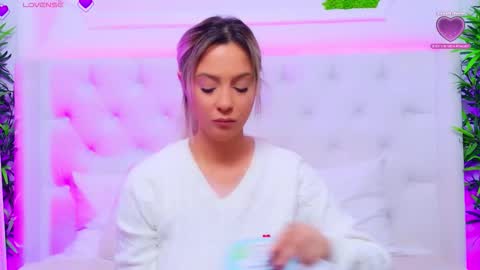 Arianna online show from 12.22.25