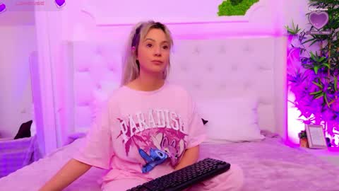 Arianna online show from 04.14.26