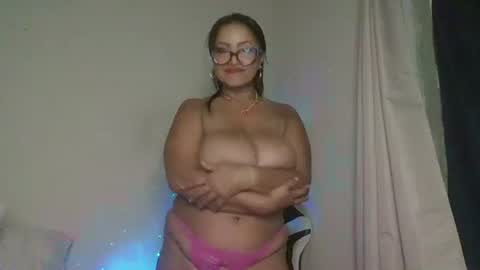 Snapshot of tachi1713 chatting on 02.01.26 yameil online show from 02.01.26