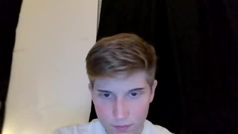 collegetwinkboi online show from 12.23.25