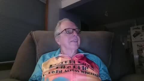 tacrunner66_ online show from 04.12.26