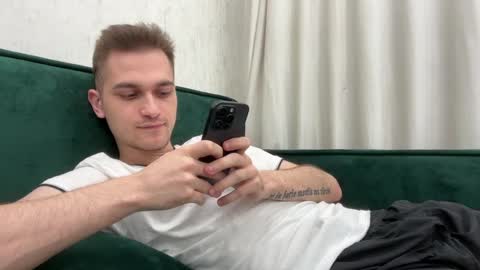 Snapshot of tai_fun chatting on 04.25.26 Alex online show from 04.25.26
