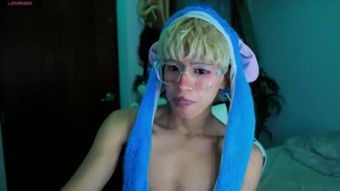 taichi online show from 12.05.25