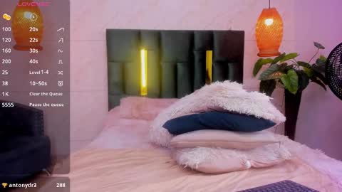 Taissa online show from 03.09.25