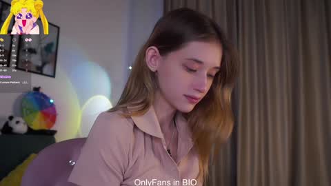 Snapshot of taitehambelton chatting on 02.28.26 Mia online show from 02.28.26