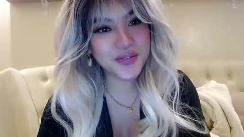 Lena online show from 02.16.25