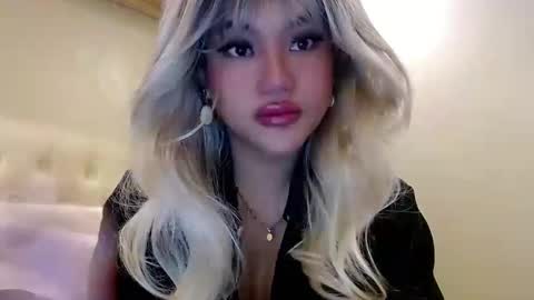 Lena online show from 02.27.25