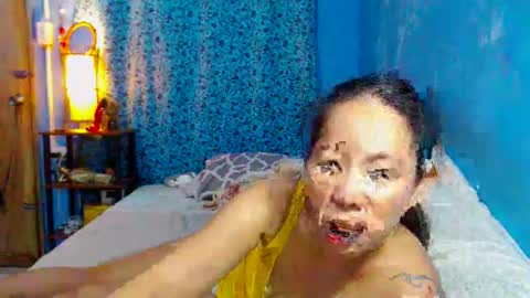 Snapshot of takemetoheavenbaby chatting on 04.24.26 anne online show from 04.24.26