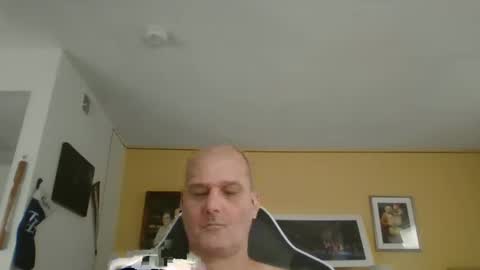 Snapshot of takerlover436295 chatting on 12.01.25 takerlover436295 online show from 12.01.25