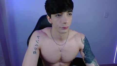 Snapshot of takeru___ chatting on 02.13.26 takeru___ online show from 02.13.26