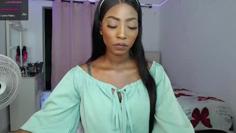 taliana  modelo independiente online show from 02.18.25