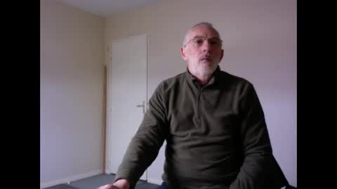 Snapshot of taliesin4321 chatting on 12.25.24 Jack Pierrot online show from 12.25.24